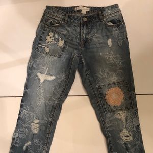 🌟Host Pick🌟 Jeans with Embroidered Flower Sz 4.